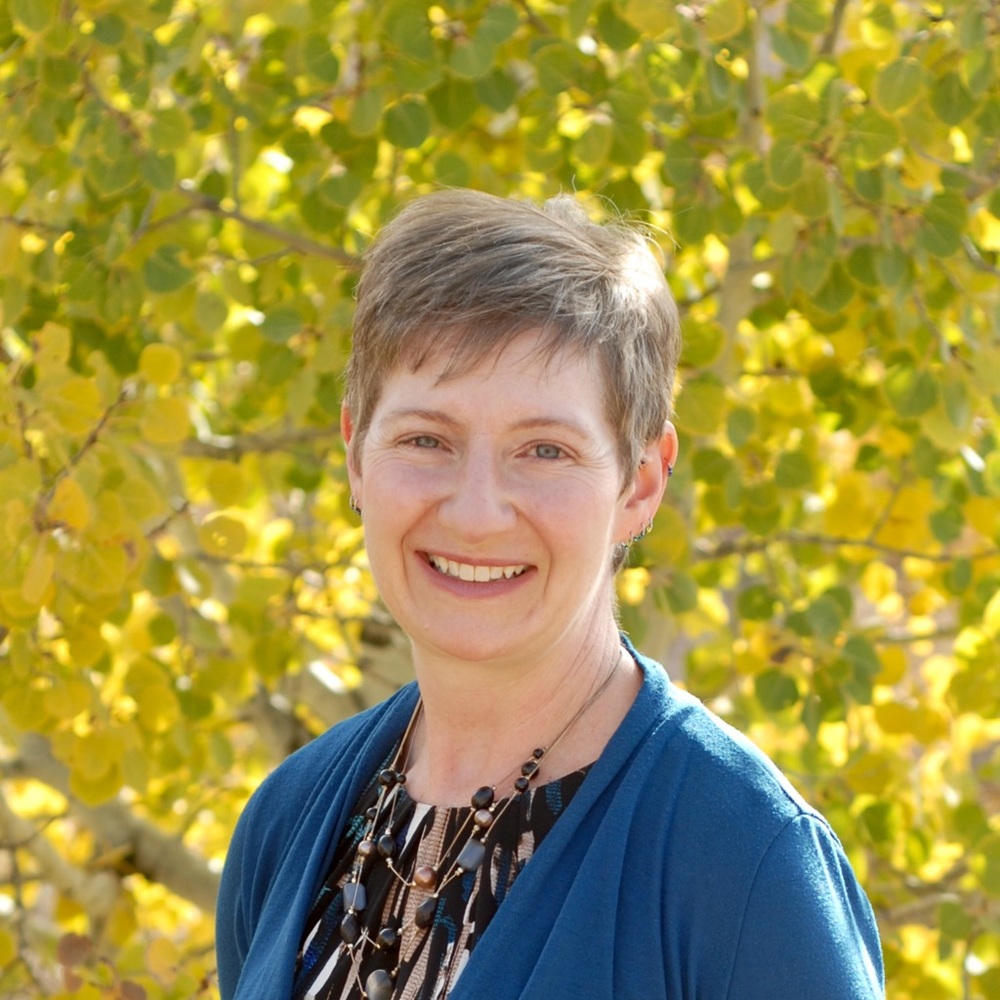 Meet your Posher, Sherilynn